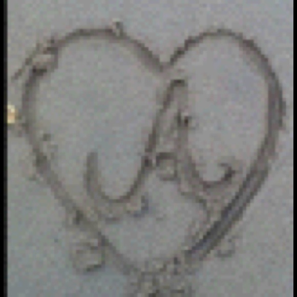 Profile Picture of Ali Zaxo (@ameen23) on Poshmark