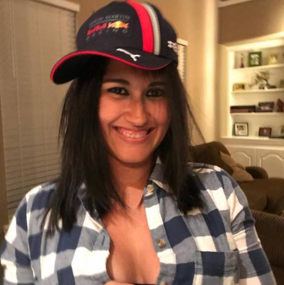 Daliuska Takken - Poshmark Profile Picture of Daliuska Takken (@dlskmalpik) on Poshmark