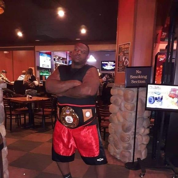 Profile Picture of Dewayne boe Boe (@boe2212) on Poshmark