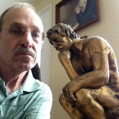 Profile Picture of Robert Crater (@RobertCrater1) on Twitter