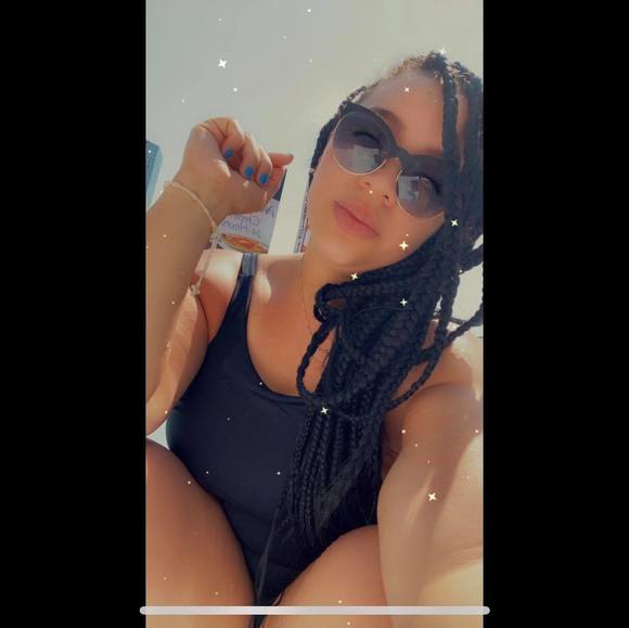 Profile Picture of Erika Urena (@urenae) on Poshmark