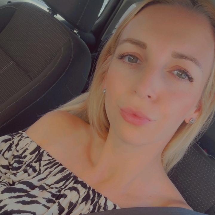 Profile Picture of Vicky Sampson (@vicky1111_222) on Tiktok