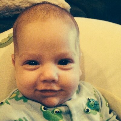 Profile Picture of Candace Huey (@HueyCandace) on Twitter