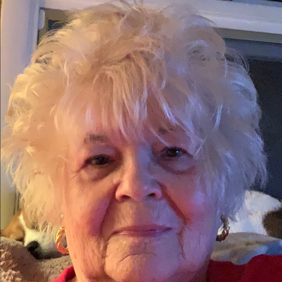 Profile Picture of Mary ann Justham (@alsgal2) on Poshmark