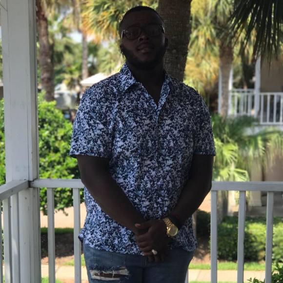 Profile Picture of Clifton Collins (@ccollins25) on Poshmark