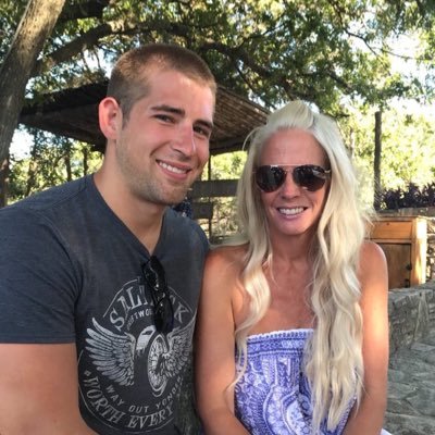 Profile Photo of Bear Fenimore (@lonestarqb) on Twitter