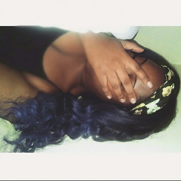 Profile Picture of Andrea Cole (@andrea_cole) on Poshmark