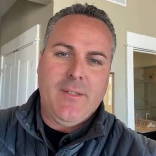 Profile Picture of Alex Moorhead (@alexmoorehead42) on Tiktok