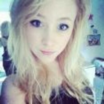 Profile Picture of Heidi Schomer (@Daniele_hdb) on Twitter