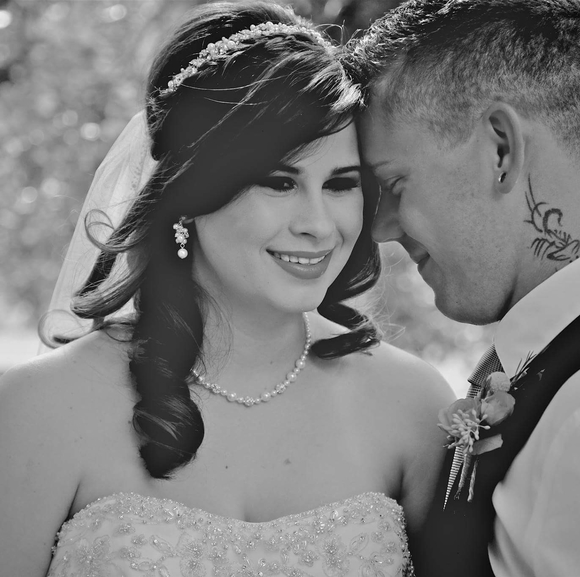 Profile Picture of Chelsea Crandell (@chelseaanz14) on Poshmark