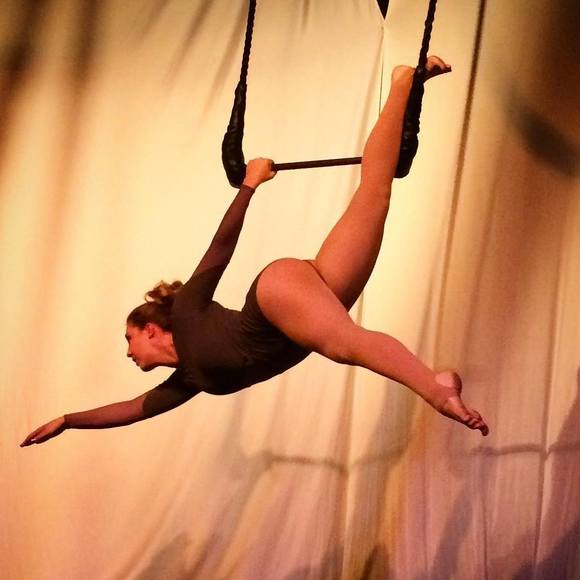 Profile Picture of Taylor Hoyt (@hoytwma2) on Poshmark