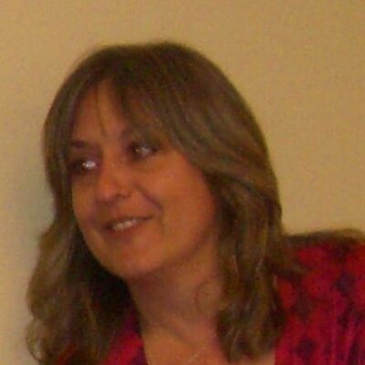 Profile Picture of Amy Brooks Holtz (@PurpleRose777) on Twitter