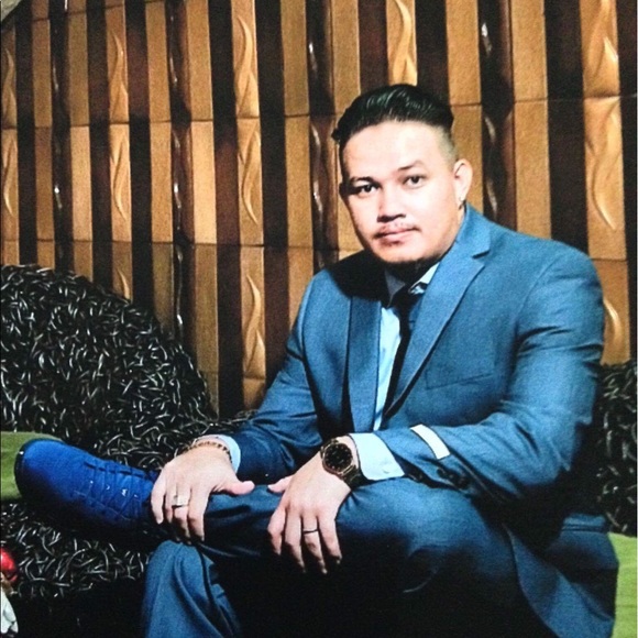 Profile Picture of Tyr erik Watkinson (@kanuza) on Poshmark