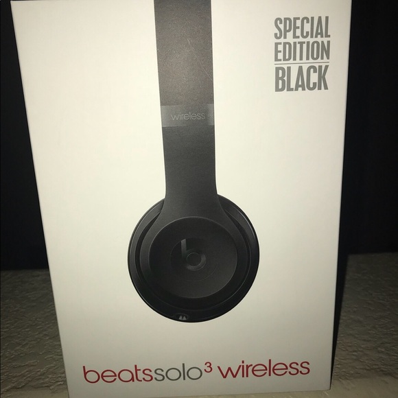 Profile Picture of Giovanny Alvillar (@baseball17gio) on Poshmark