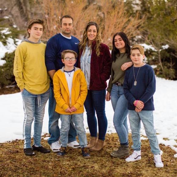 Profile Picture of Hailey Stephens (@hailstones01) on Poshmark