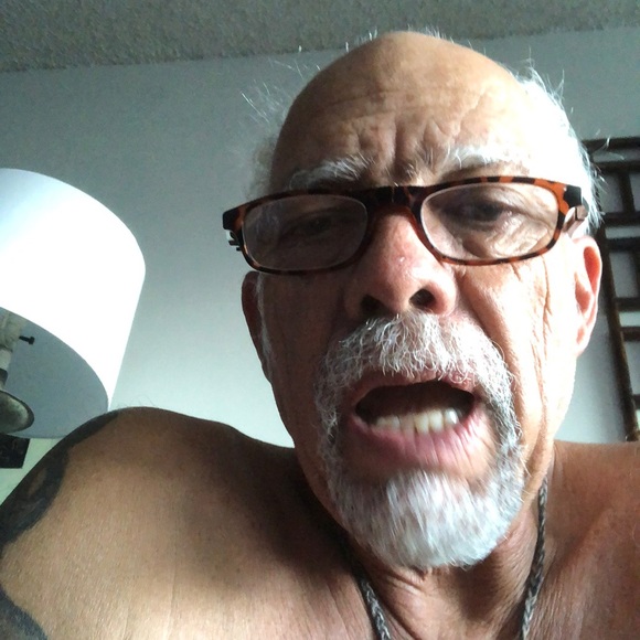Profile Picture of William Rath (@personatus) on Poshmark