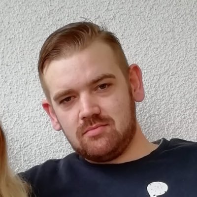 Profile Picture of Michael Sieben Vier (@sieben_vier) on Twitter