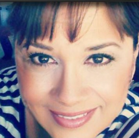 Profile Picture of Paulette Clay (@heyou702) on Poshmark