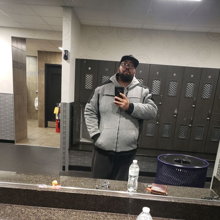 Profile Picture of Aaron Whitner (@emoji_the_bear) on Tiktok