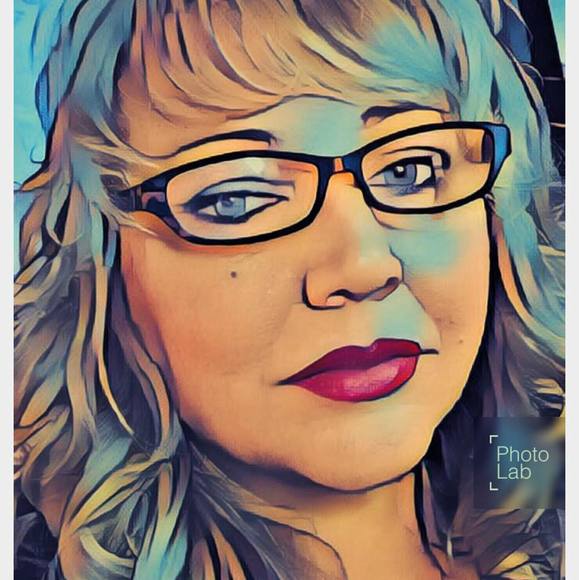 Janet Ventriglia - Poshmark Profile Picture of Janet Ventriglia (@janetventri) on Poshmark