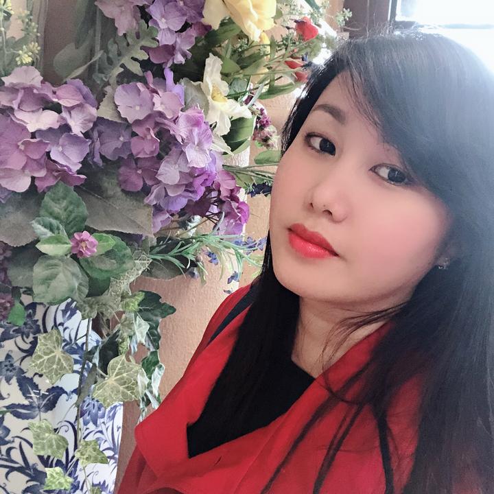 Profile Picture of Trish Huynh (@trinh082086) on Tiktok