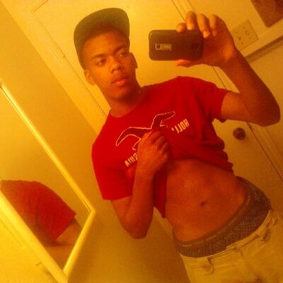 Profile Picture of Cedric Cook (@Buckenacked) on Twitter