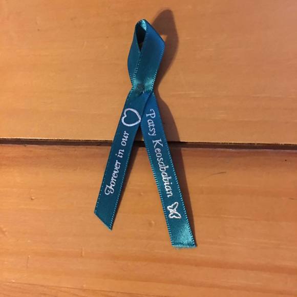 Profile Picture of Debbie Saenz (@debbie_saenz) on Poshmark