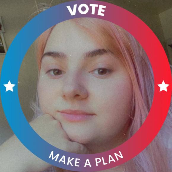 Kira Gonzalez - Poshmark Profile Picture of Kira Gonzalez (@melikehugs) on Poshmark