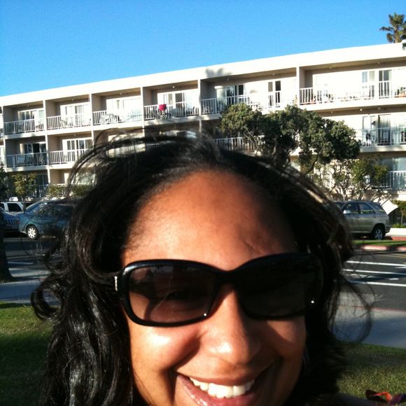 Profile Picture of Hershell Holcombe (@luvnrniiday) on Poshmark