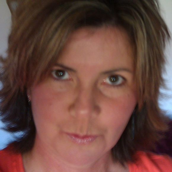 Profile Picture of Vicki Romack (@chancer31) on Poshmark