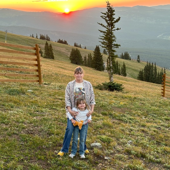 Profile Picture of Kim Fryery (@kimrfryery) on Poshmark