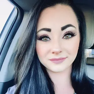 Profile Picture of Alyssa Leigh Leithne (@alyssaleighleithner) on Tiktok
