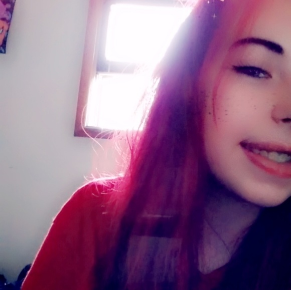 Brittny Bragdon - Poshmark Profile Picture of Brittny Bragdon (@lucifergirl) on Poshmark