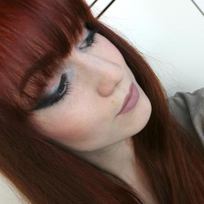 Profile Picture of Jennifer Rosa (@jenpolished) on Twitter