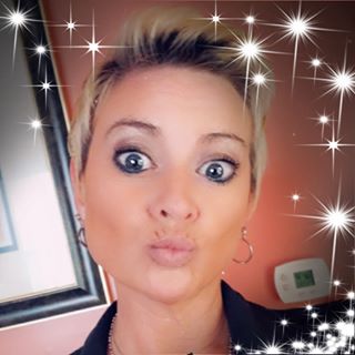 Profile Picture of Danyel McClenahan Eckert (@danyel.eckert) on Facebook