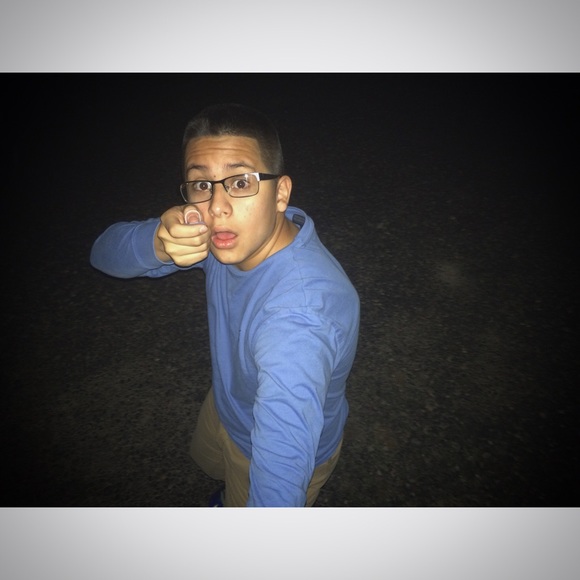 Profile Picture of Mauricio Zaldivar (@mauriciobro) on Poshmark
