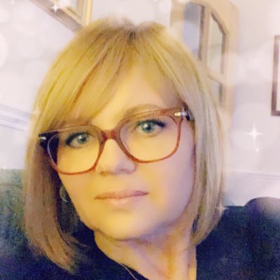 Lisa Watkinson - Twitter Profile Picture of Lisa Watkinson (@lisawatkinson) on Twitter