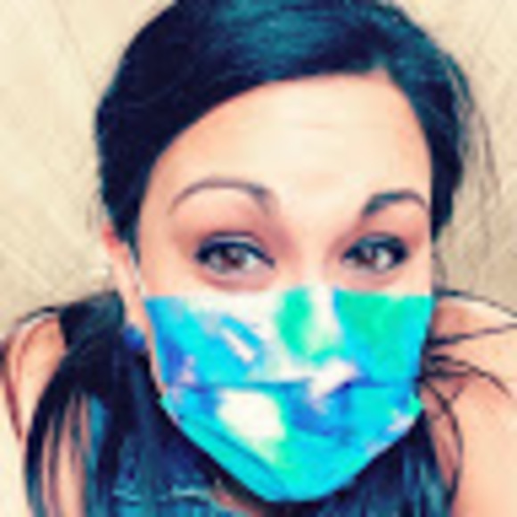 Profile Picture of Asherrie Opperman (@asherrieopperma) on Poshmark