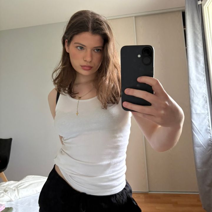 Profile Picture of Cassandra (@@casseauuu) on Tiktok