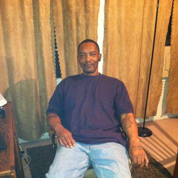 Profile Picture of Kevin Barron (@kevinbarron333) on Poshmark