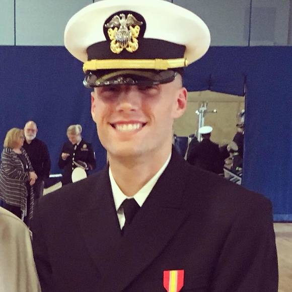 Profile Picture of Chandler Condos (@chandlercondos) on Poshmark