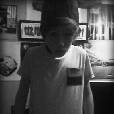 Profile Picture of Aaron Lightfoot (@aaron_light12) on Twitter