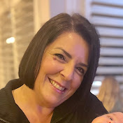 Profile Picture of Andrea Barron (@theintentionalmathleader) on Youtube