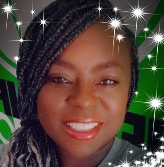 Profile Picture of Tracey Brown moore (@traceyb55) on Poshmark