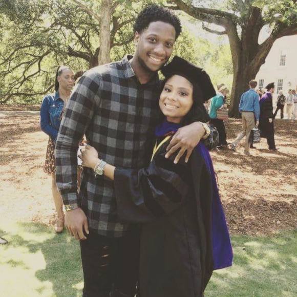 Profile Picture of Robert Carpenter (@rob0917) on Poshmark