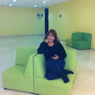Profile Picture of Araceli Mendez (@aracelimendez66) on Twitter