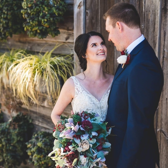 Profile Picture of Joelle Marvin (@sweetswirls94) on Poshmark