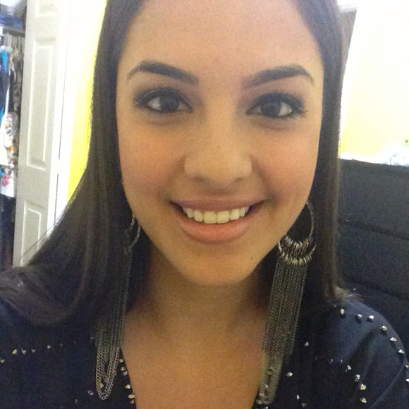 Profile Picture of Kathy Garcia (@kathygarcia7) on Poshmark