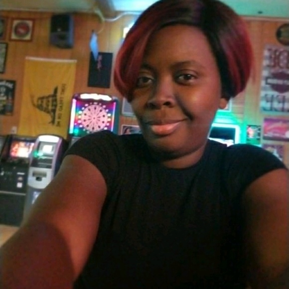 Profile Picture of Grashan Wilson (@mrswilson28) on Poshmark