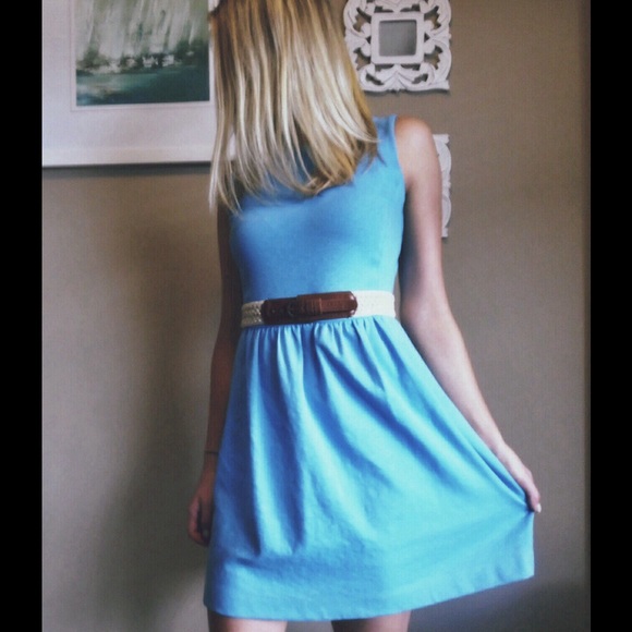 Profile Picture of Ella Michael (@ellasarmoire) on Poshmark